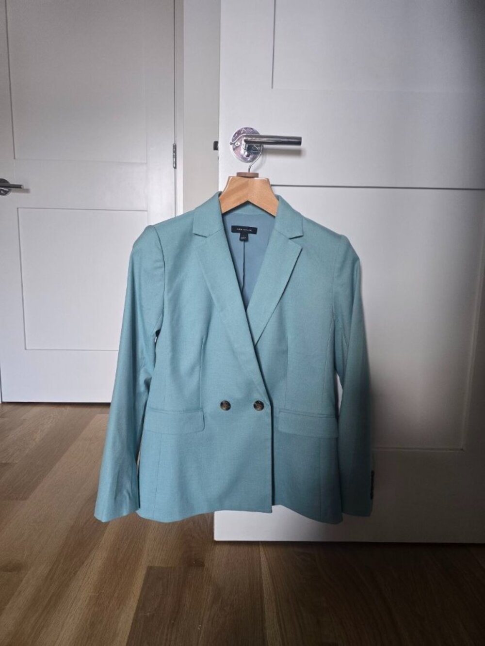 Ann Taylor Blazer Size 4 NWOT